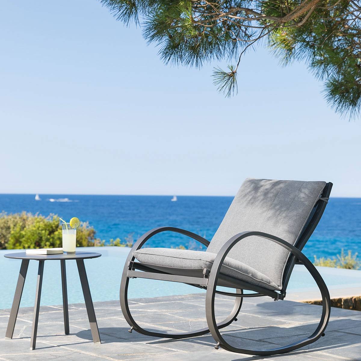 Fauteuil à bascule NEVADA Graphite Acier traité époxy, Texaline, Oléfine Hespéride