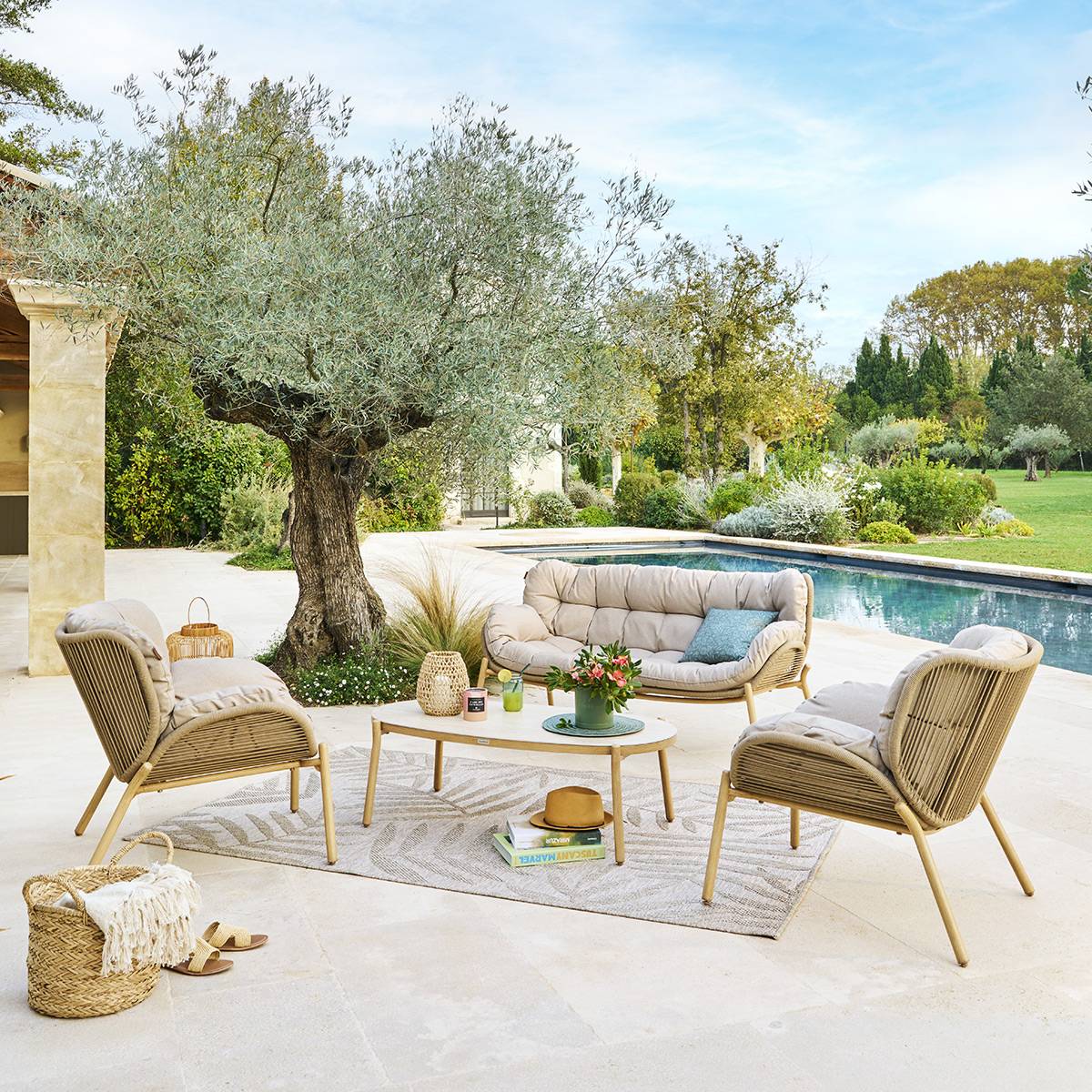 Salon de jardin MELOANE Beige 5 places - Acier traité époxy, Polyester Hespéride