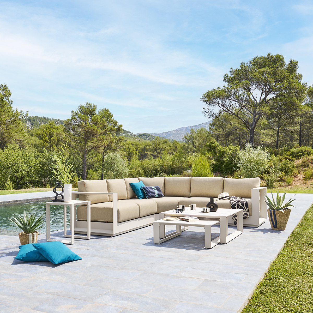 Salon d'angle de jardin ALLURE Avoine 5 places - Aluminium traité époxy, Polyester Hespéride