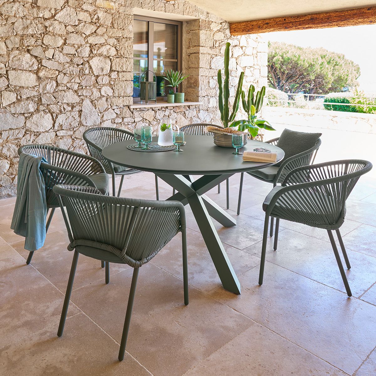 Ensemble table de jardin + 6 fauteuils ORYON Laurier places - Aluminium traité époxy, Verre Hespéride